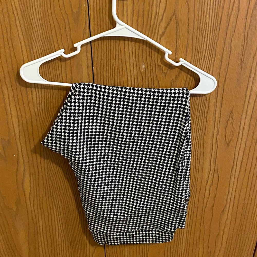 Like New Ponte Knit Skinny Pants